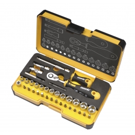 CONJUNTO R-GO DE CATRACA, CHAVE E SOQUETES MODELO XL 057 - FELO (36 PÇS) - FELO |05782706_05783616_49763541_ ratchet_in_use